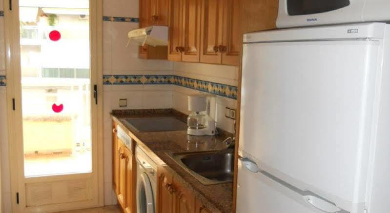 Apartamentos Palas Салоу Екстериор снимка